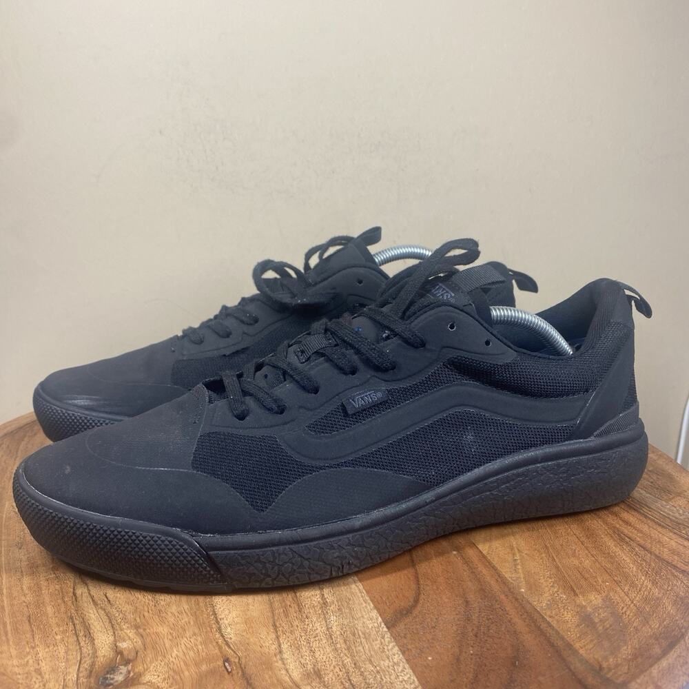 Vans Ultrarange Exo Mens Triple Black Low Top Size 11 MISMATCH Running Shoes - Picture 2 of 10